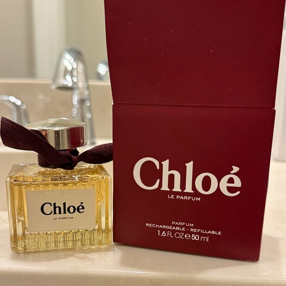 Chloe Le Parfum in Rich Burgundy - Picture 3 of 4